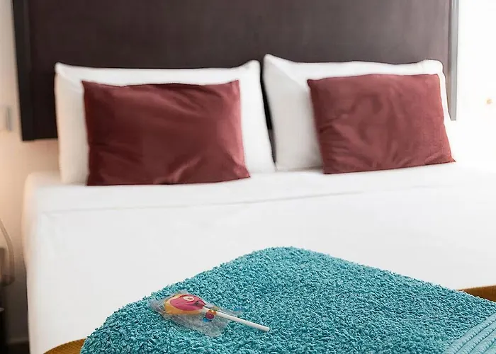 El Limonar De La Ribera Parking Art *